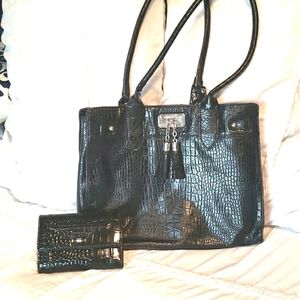 Liz Claiborne Satchel Purse and Wallet